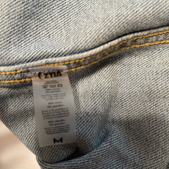 ZYIA Crossroads Denim Jacket - Picture 7 of 7